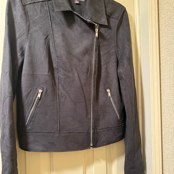 Jacket - Picture 3 of 5